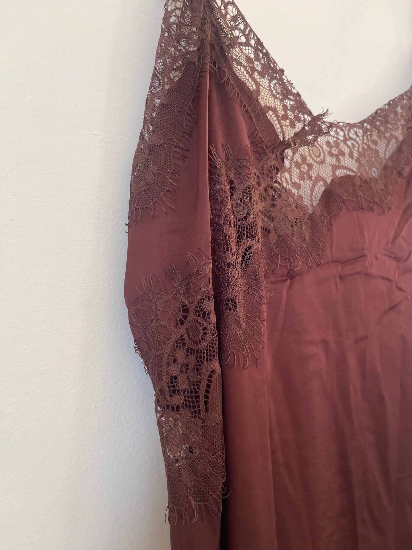 Vestito in pizzo LUMINA