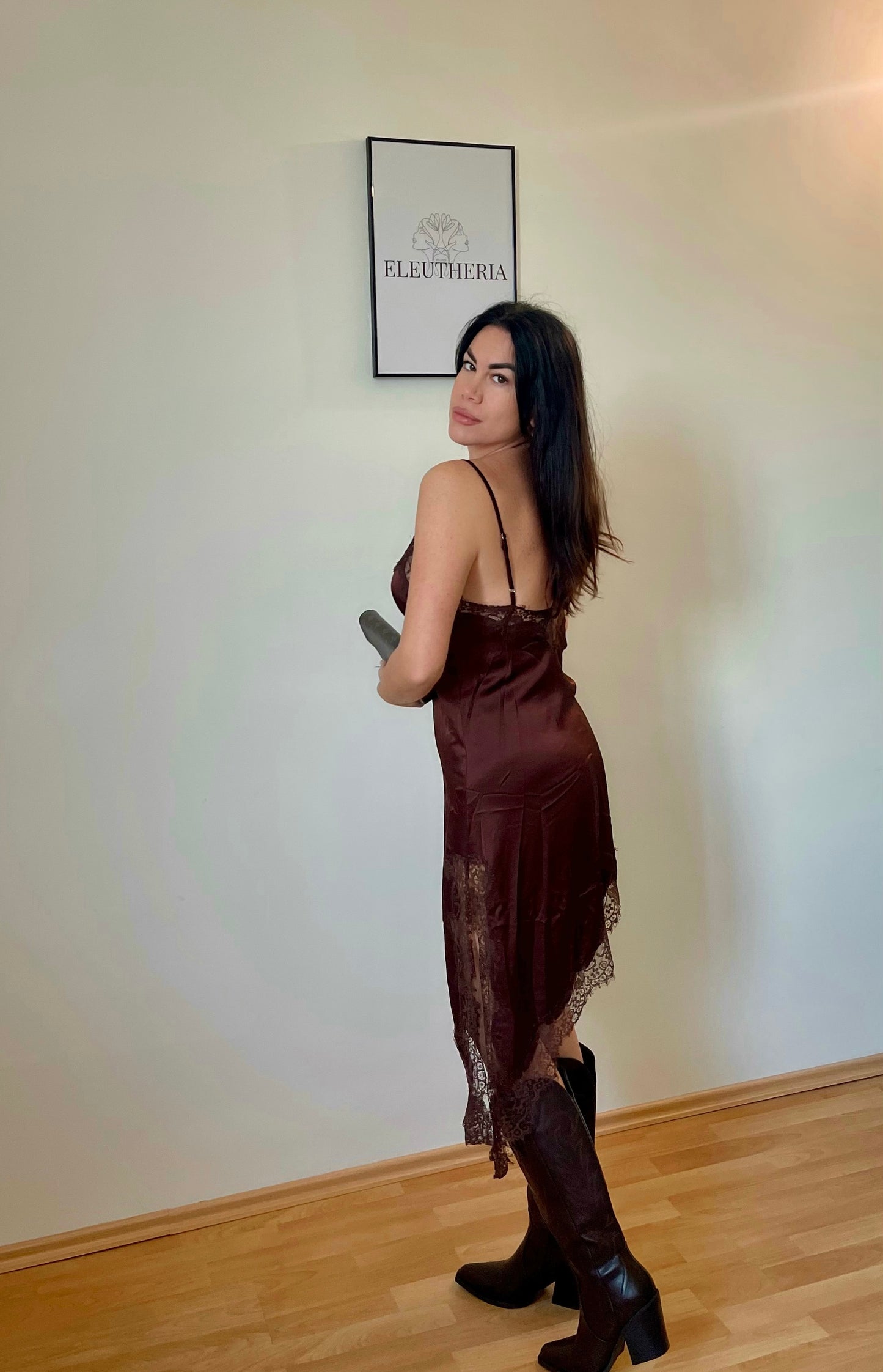 Vestito in pizzo LUMINA